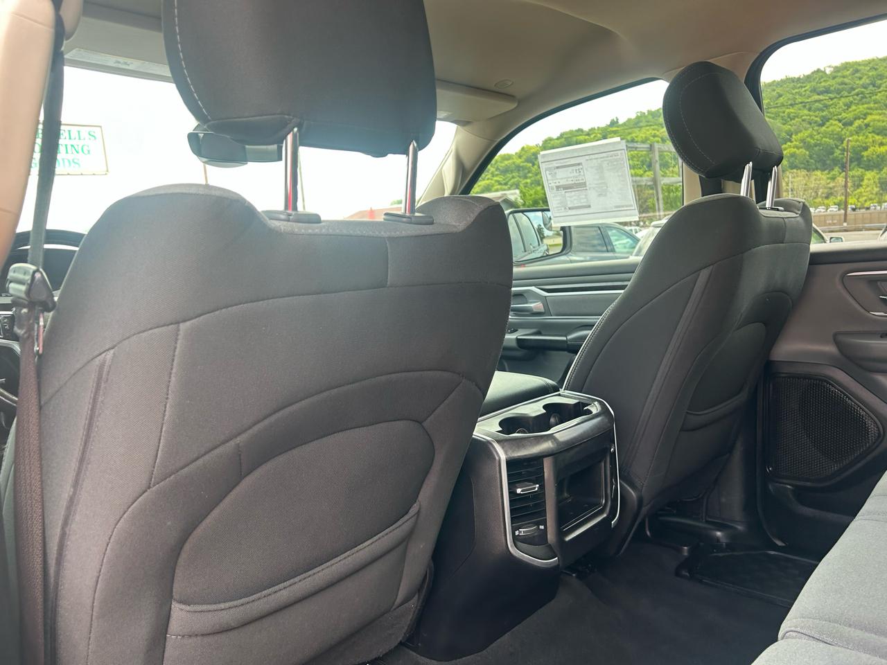 RAM 1500 Big Horn Crew Cab SWB 4WD 2020