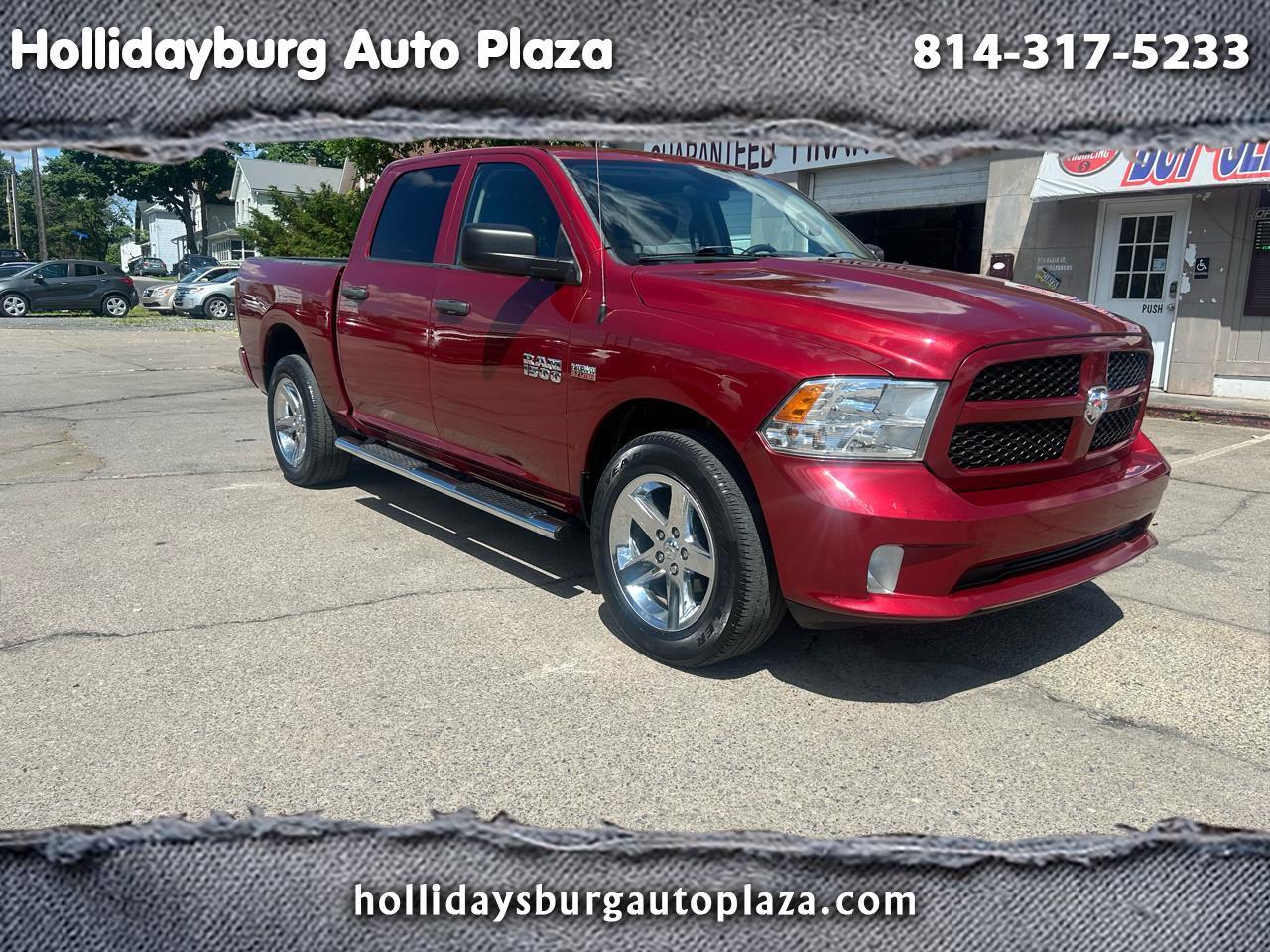 2013 RAM 1500 Express 4x4 Crew Cab's photo