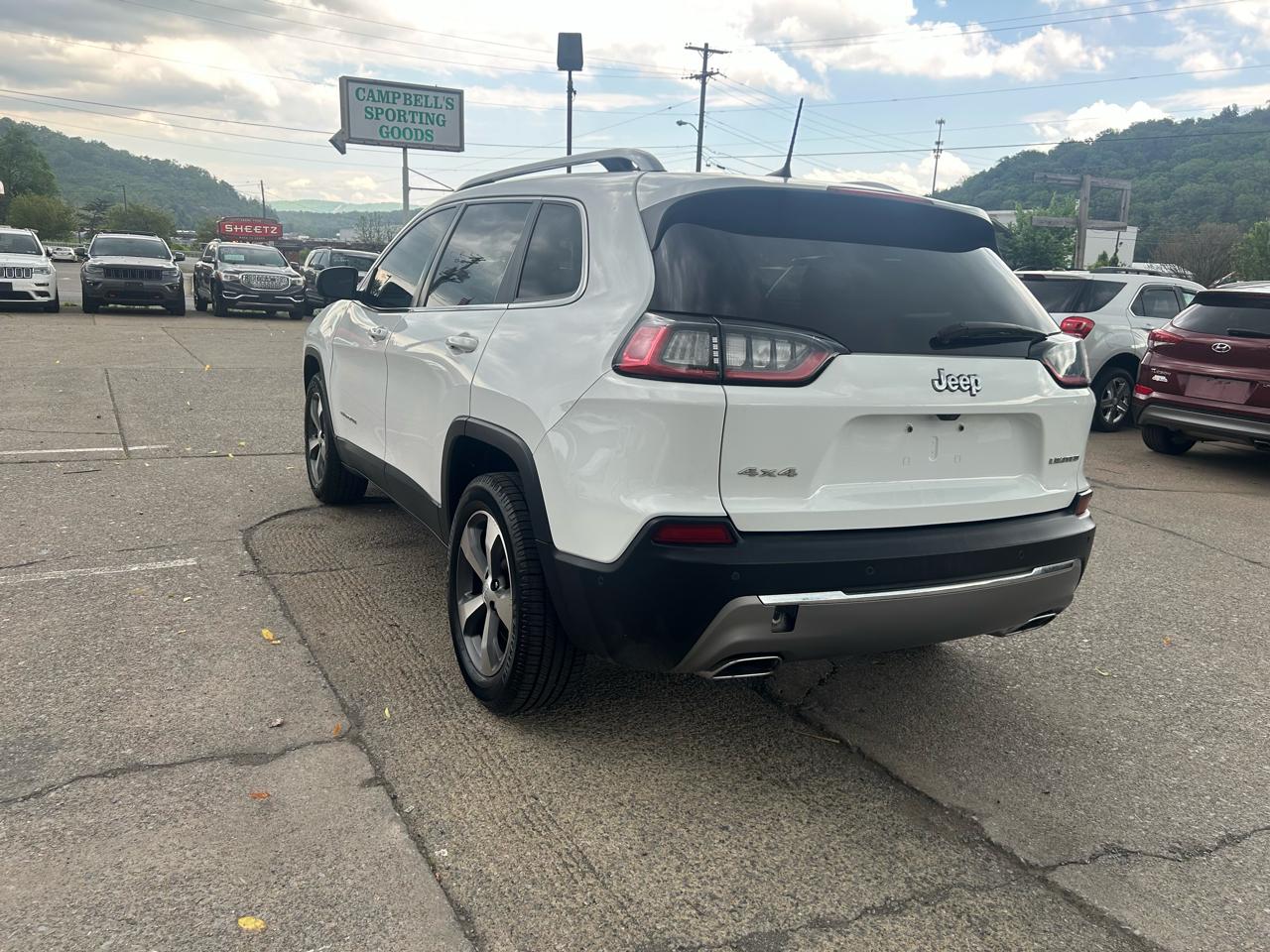 Jeep Cherokee Limited 4WD 2021