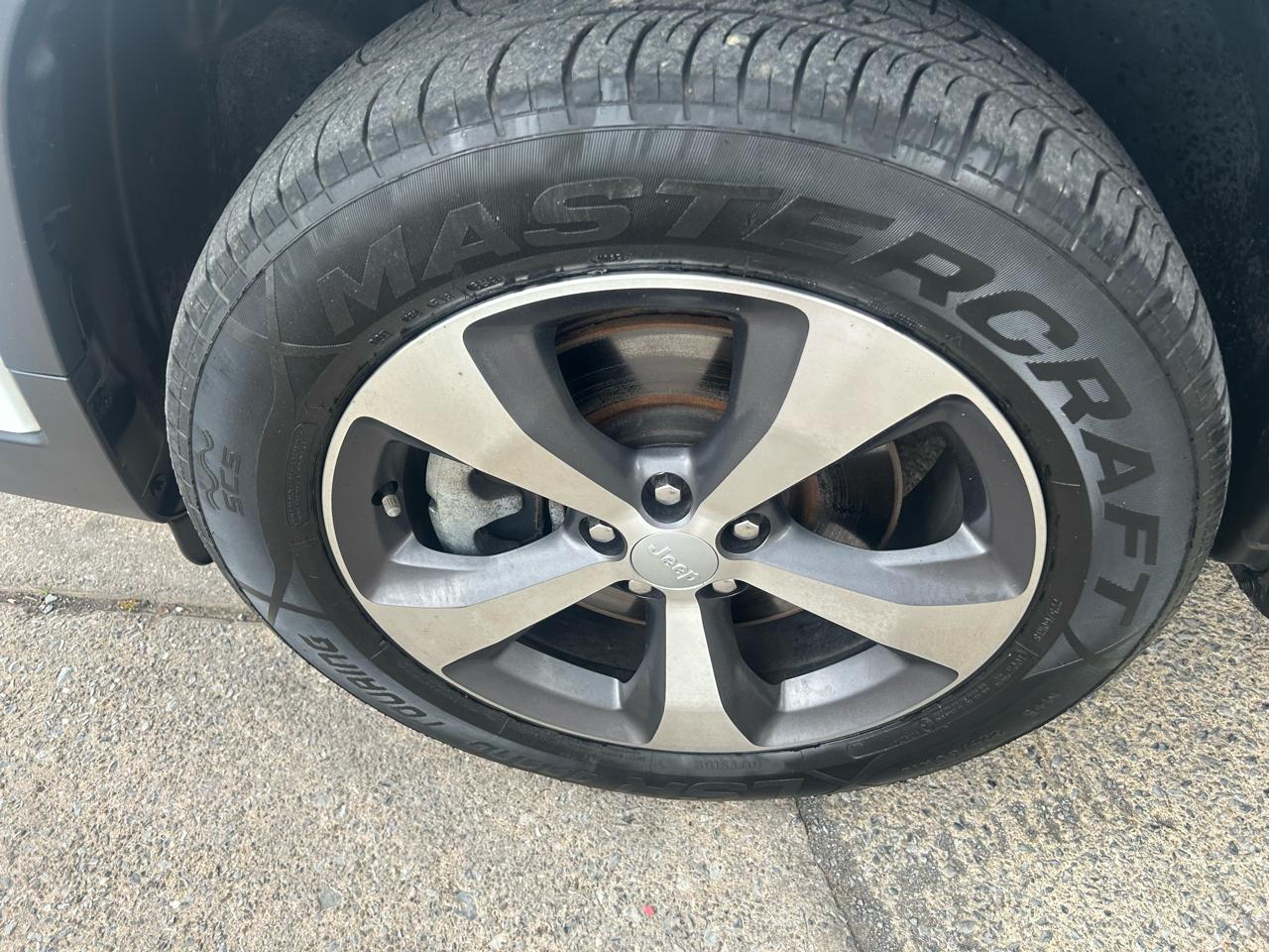 Jeep Cherokee Limited 4WD 2021