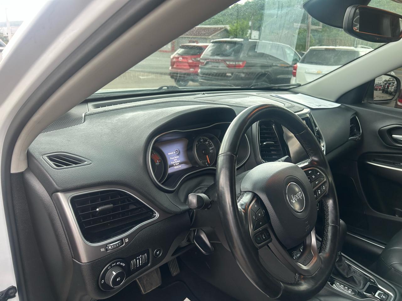Jeep Cherokee Limited 4WD 2021