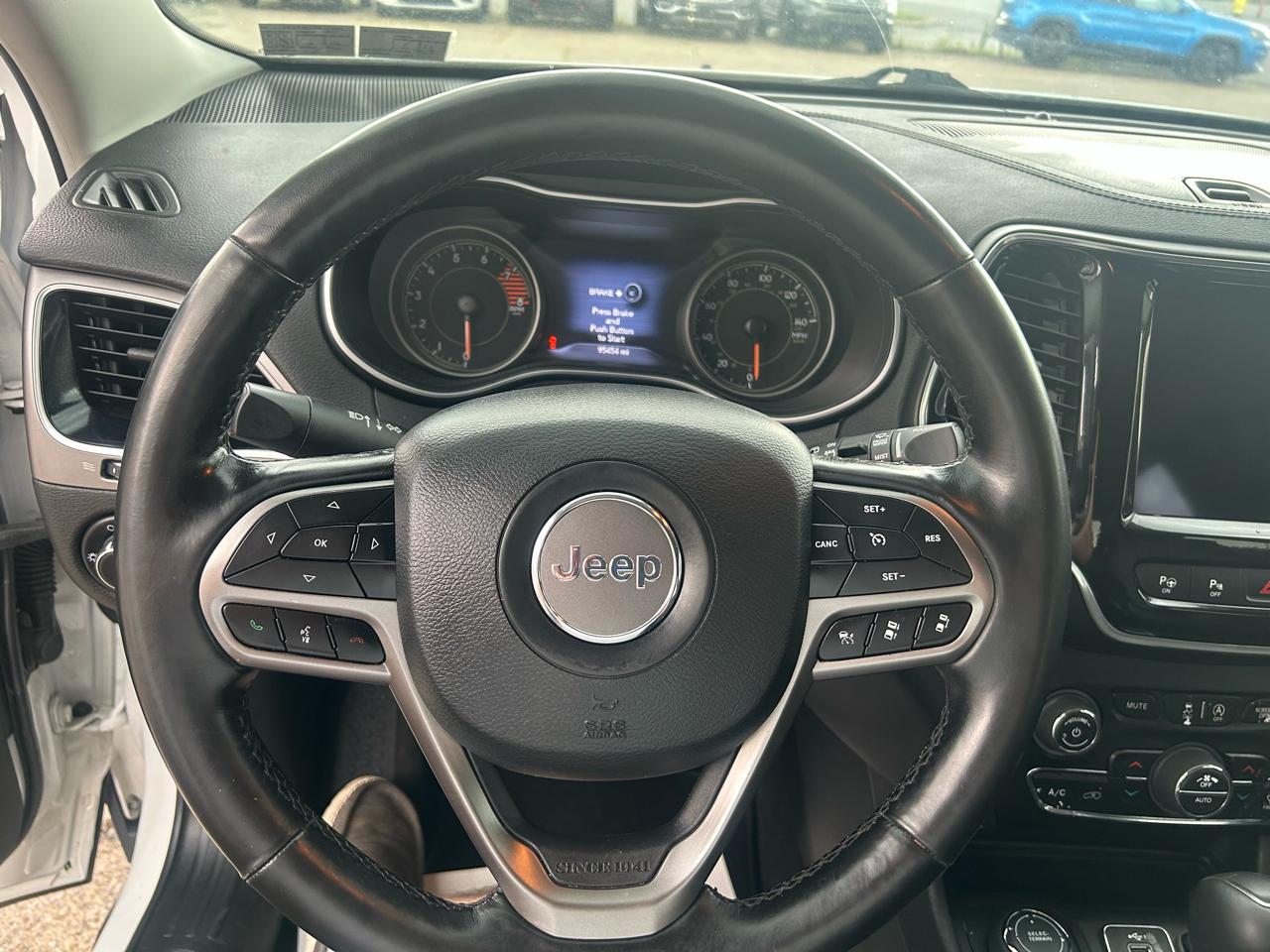 Jeep Cherokee Limited 4WD 2021