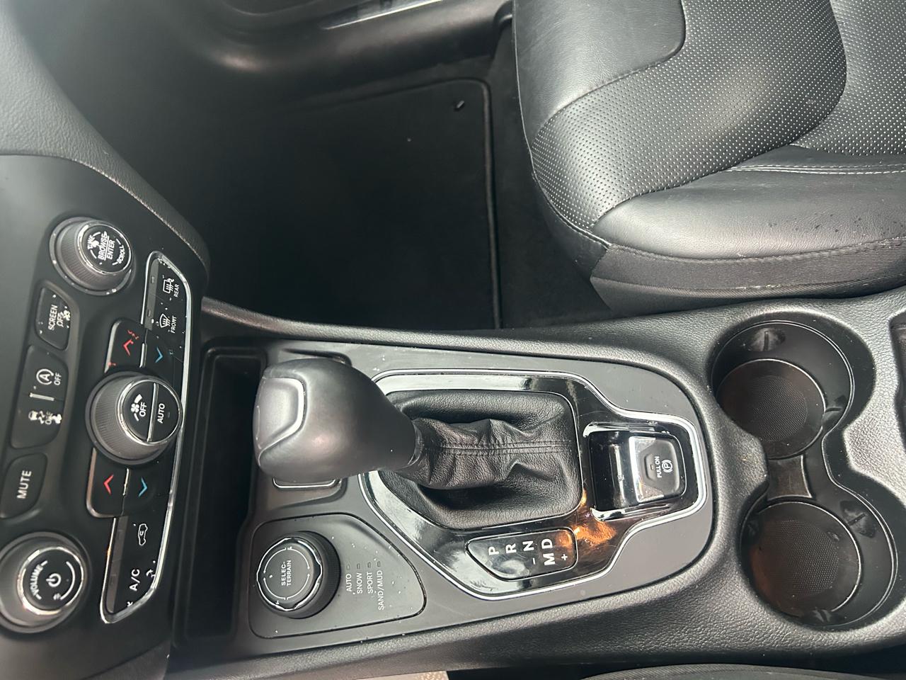 Jeep Cherokee Limited 4WD 2021