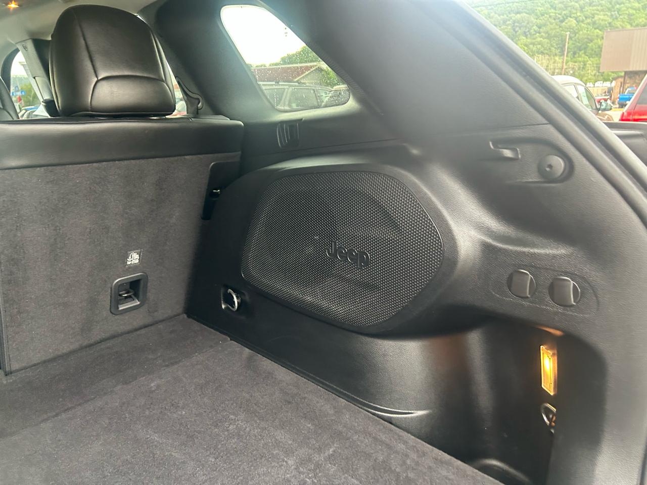 Jeep Cherokee Limited 4WD 2021