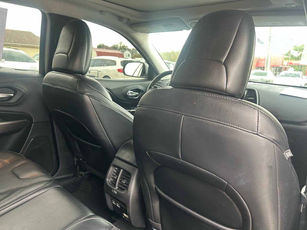 Jeep Cherokee Limited 4WD 2021