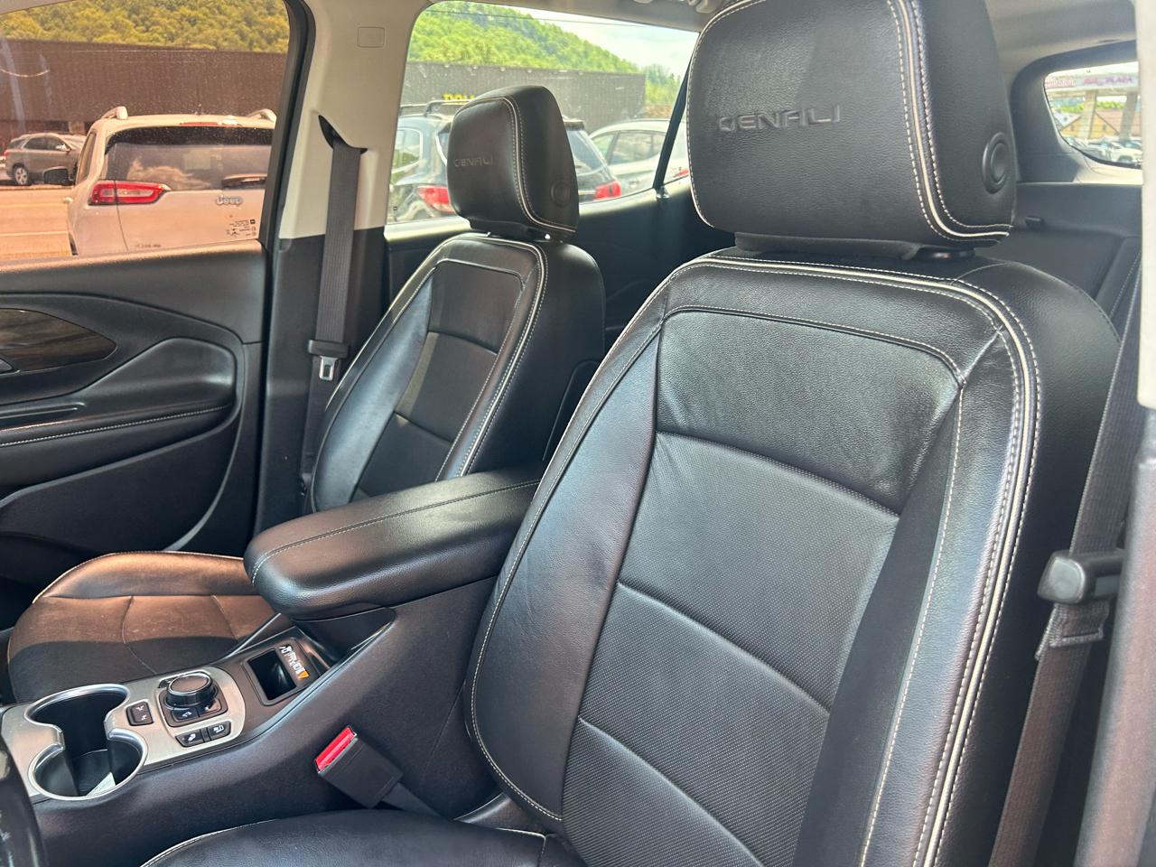 GMC Terrain Denali AWD 2019