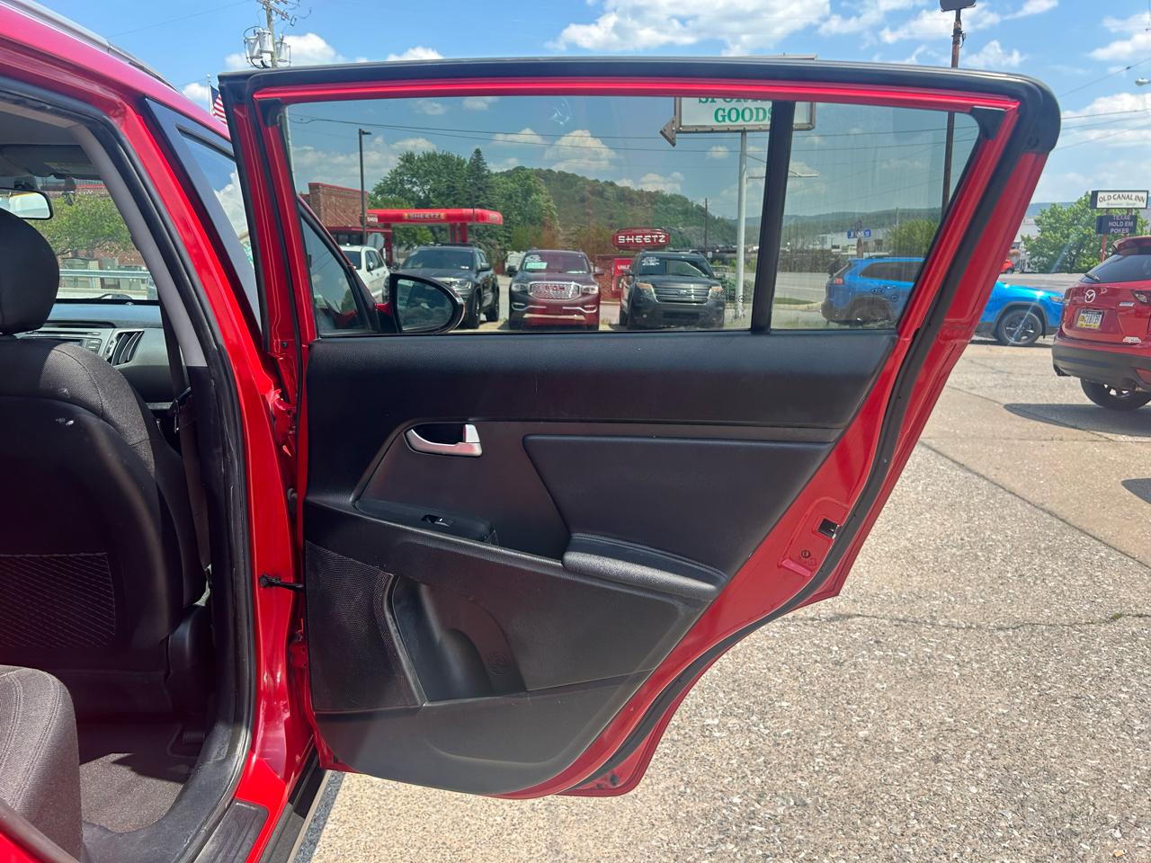 Kia Sportage LX AWD 2013