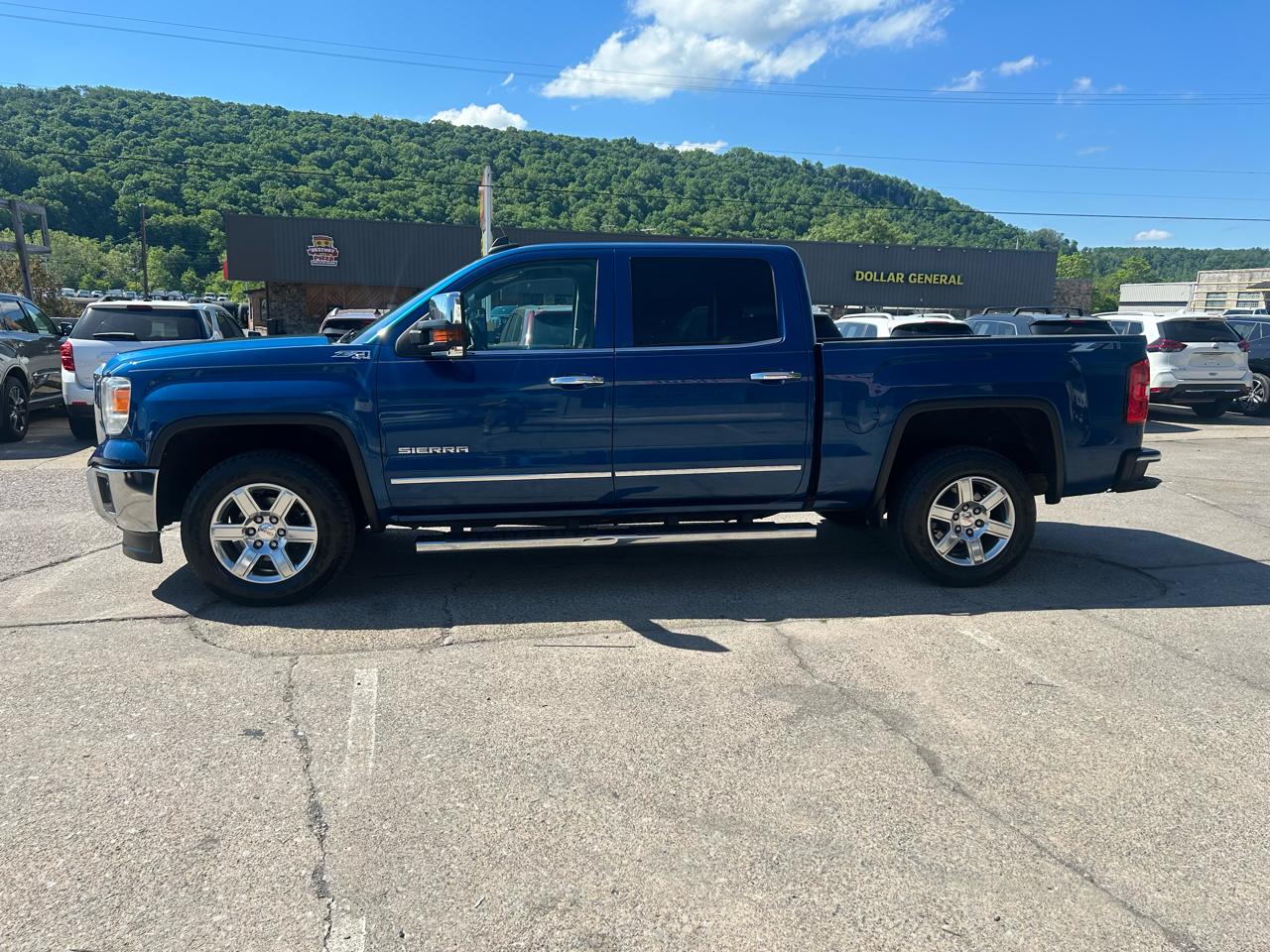 GMC Sierra 1500 SLT Crew Cab Short Box 4WD 2015