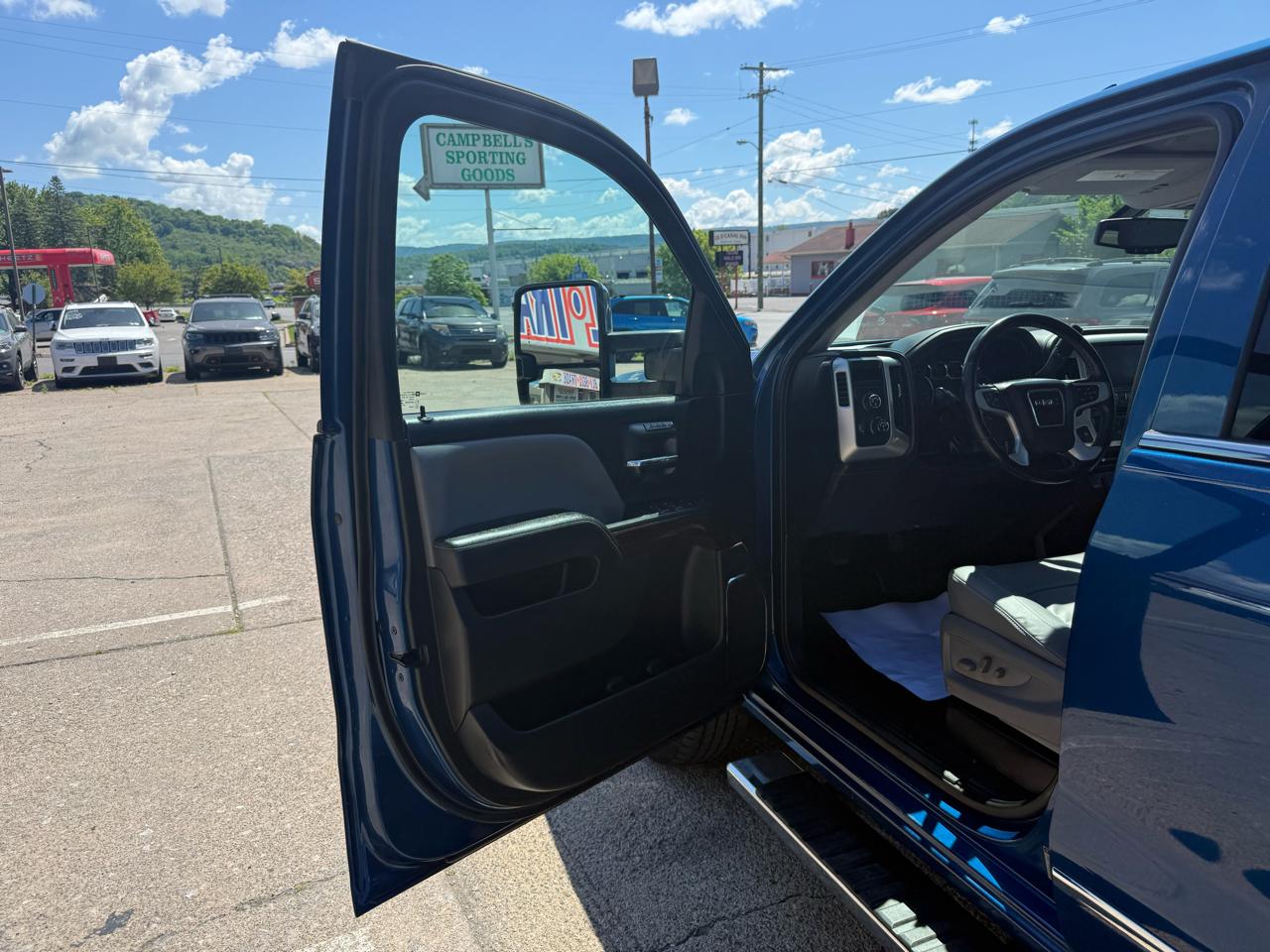 GMC Sierra 1500 SLT Crew Cab Short Box 4WD 2015
