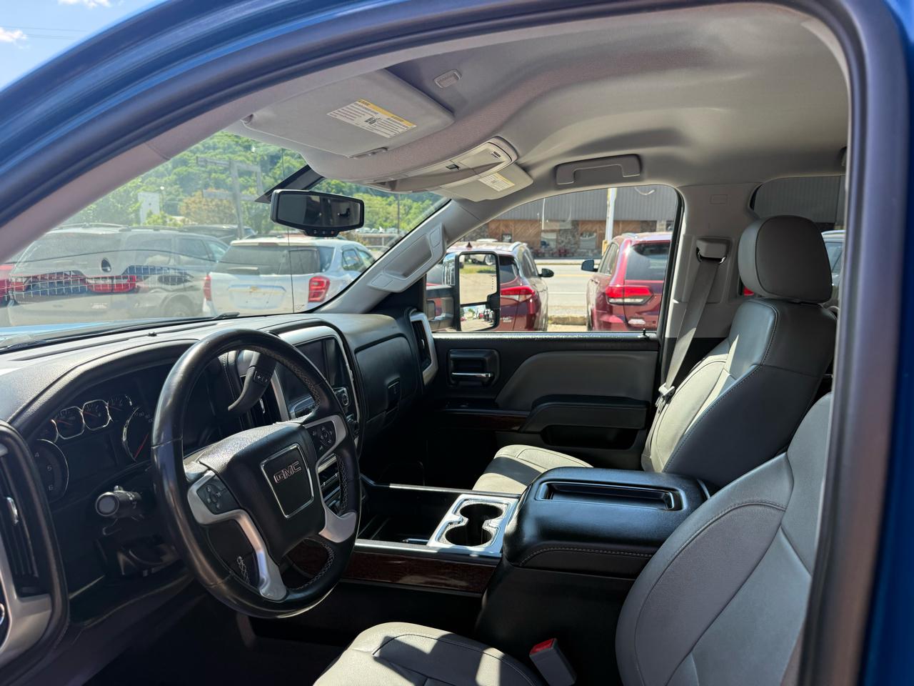 GMC Sierra 1500 SLT Crew Cab Short Box 4WD 2015
