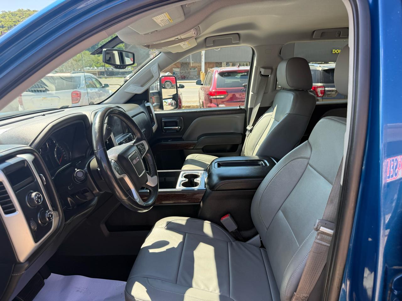 GMC Sierra 1500 SLT Crew Cab Short Box 4WD 2015