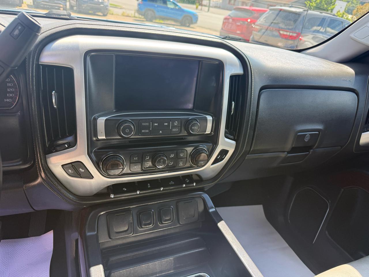 GMC Sierra 1500 SLT Crew Cab Short Box 4WD 2015