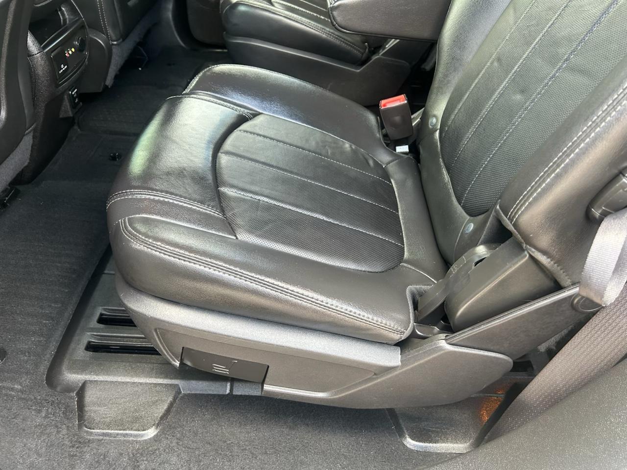 Buick Enclave Premium AWD 2015