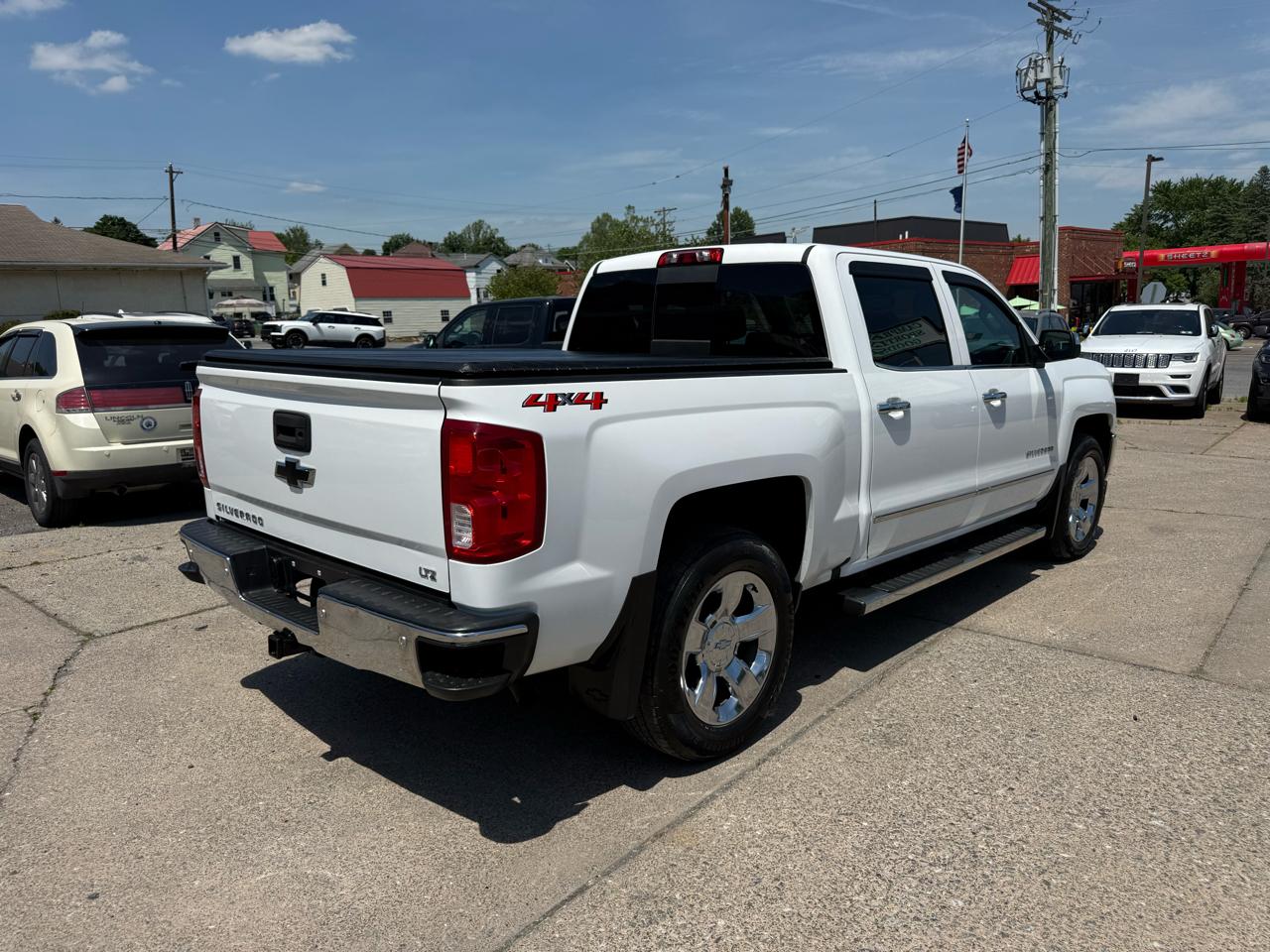 Chevrolet Silverado 1500 LTZ Crew Cab 4WD 2018