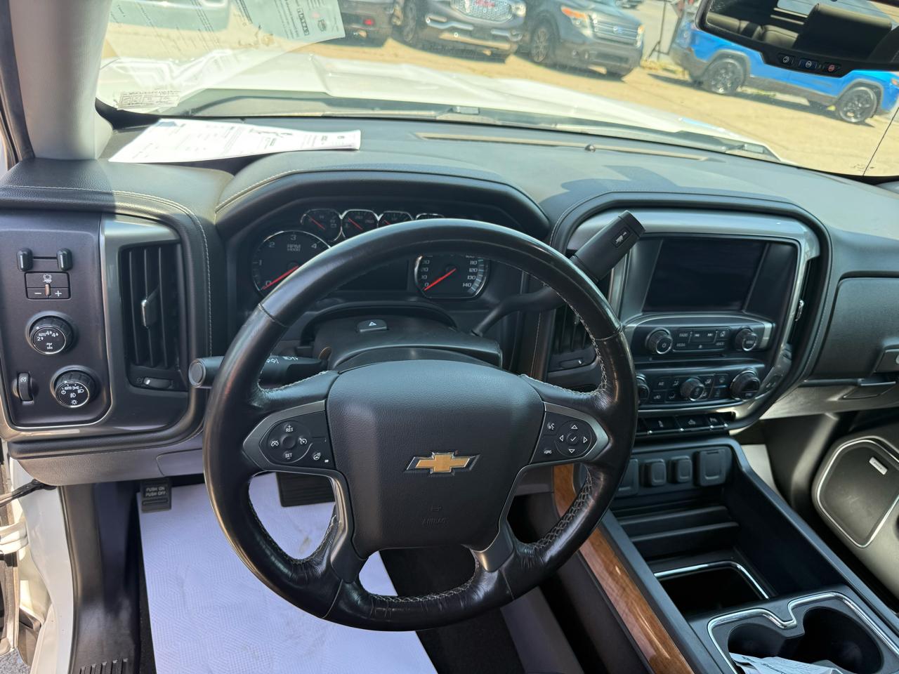 Chevrolet Silverado 1500 LTZ Crew Cab 4WD 2018