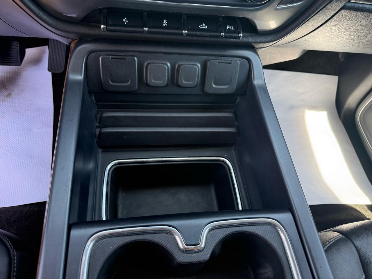 Chevrolet Silverado 1500 LTZ Crew Cab 4WD 2018