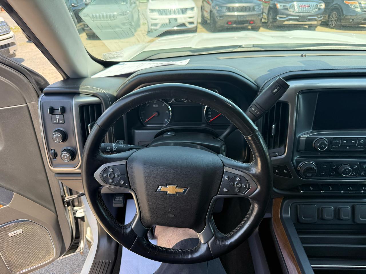 Chevrolet Silverado 1500 LTZ Crew Cab 4WD 2018