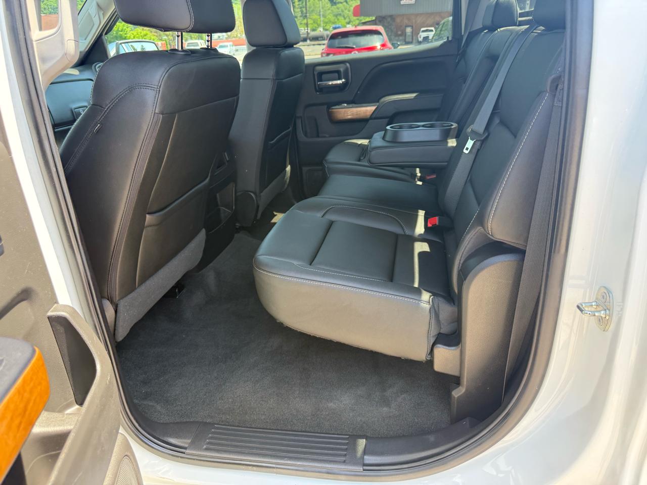 Chevrolet Silverado 1500 LTZ Crew Cab 4WD 2018