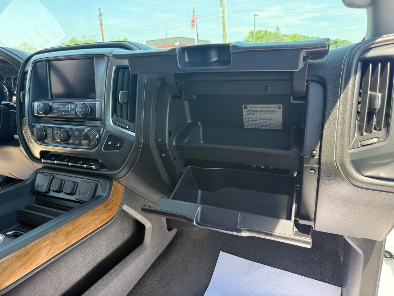 Chevrolet Silverado 1500 LTZ Crew Cab 4WD 2018