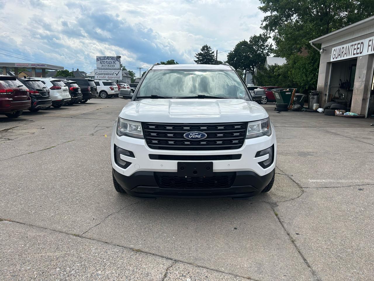 Ford Explorer XLT 4WD 2017