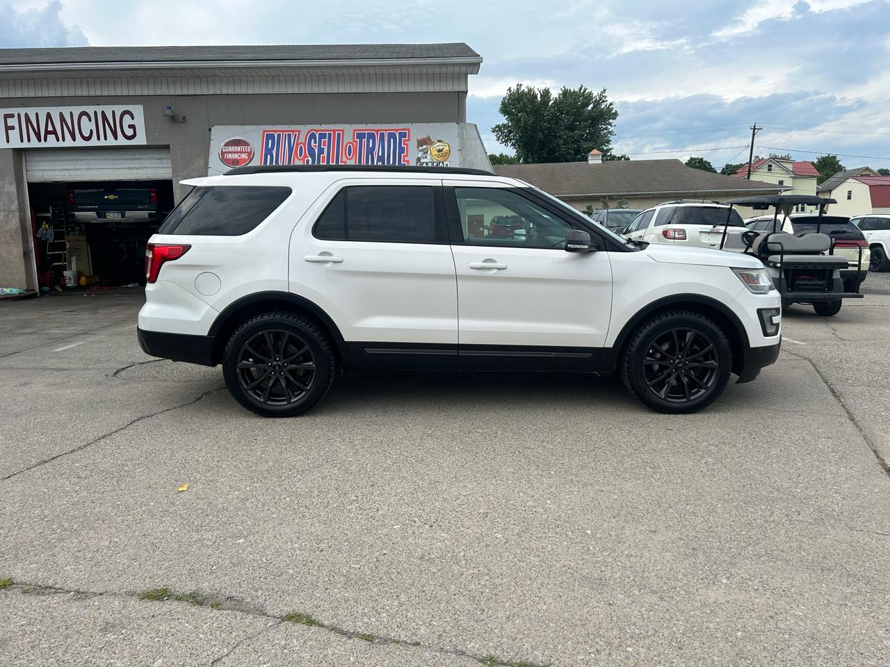 Ford Explorer XLT 4WD 2017