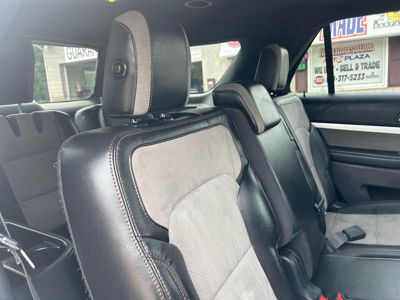 Ford Explorer XLT 4WD 2017