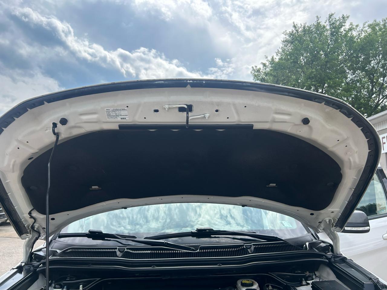 Ford Explorer XLT 4WD 2017