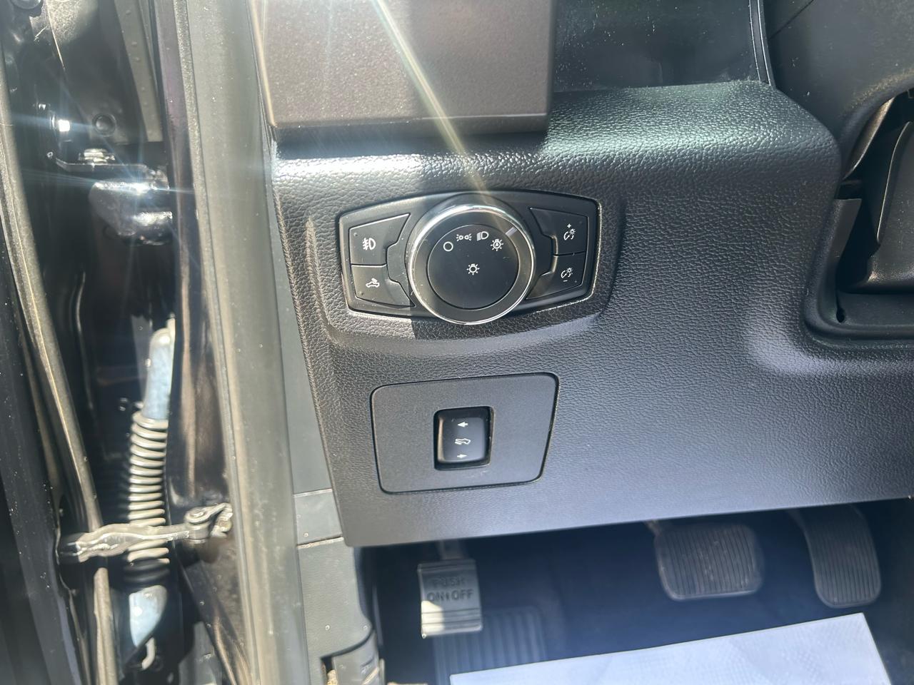 Ford F-150 XLT SuperCrew 5.5-ft. Bed 4WD 2017