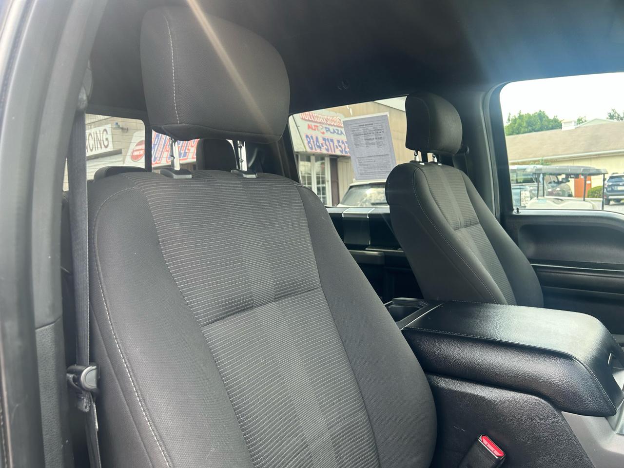 Ford F-150 XLT SuperCrew 5.5-ft. Bed 4WD 2017