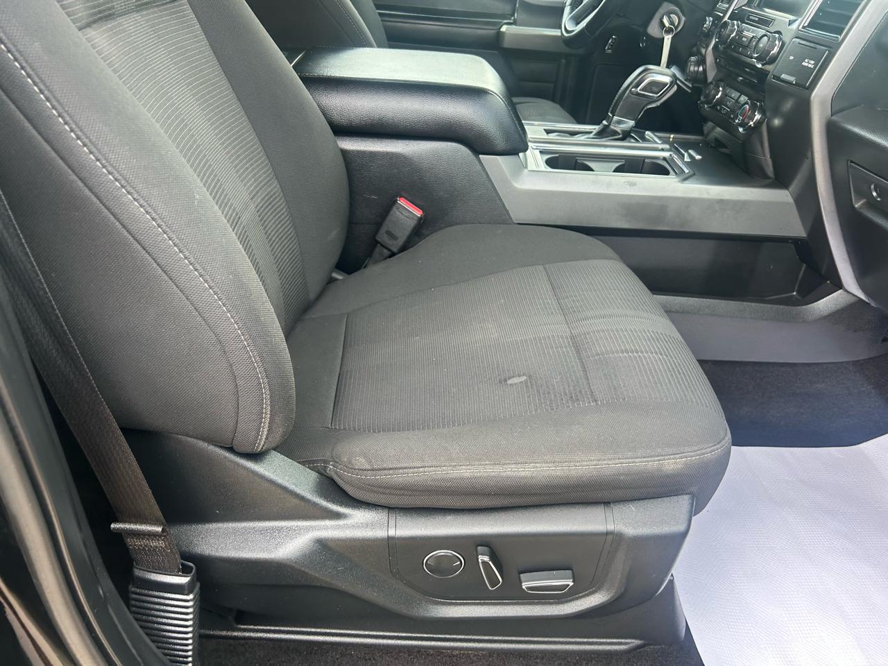 Ford F-150 XLT SuperCrew 5.5-ft. Bed 4WD 2017