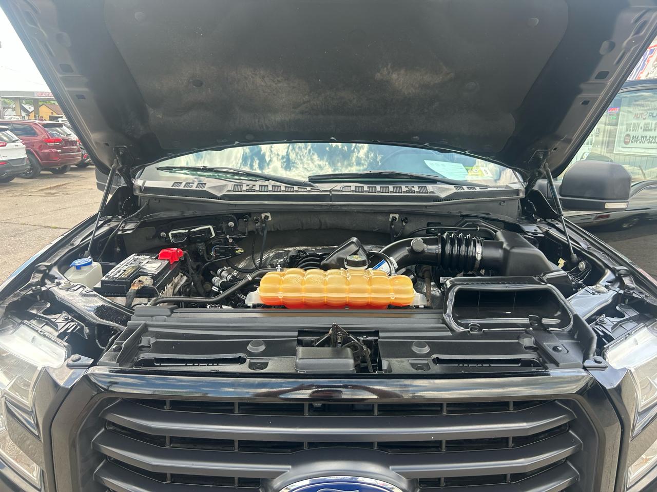Ford F-150 XLT SuperCrew 5.5-ft. Bed 4WD 2017