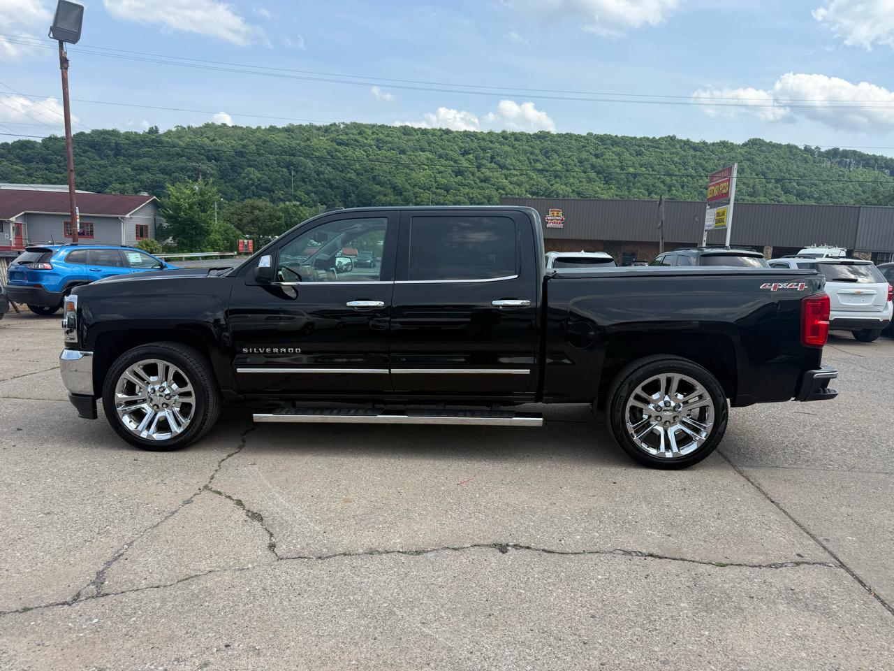 Chevrolet Silverado 1500 LTZ Crew Cab 4WD 2016