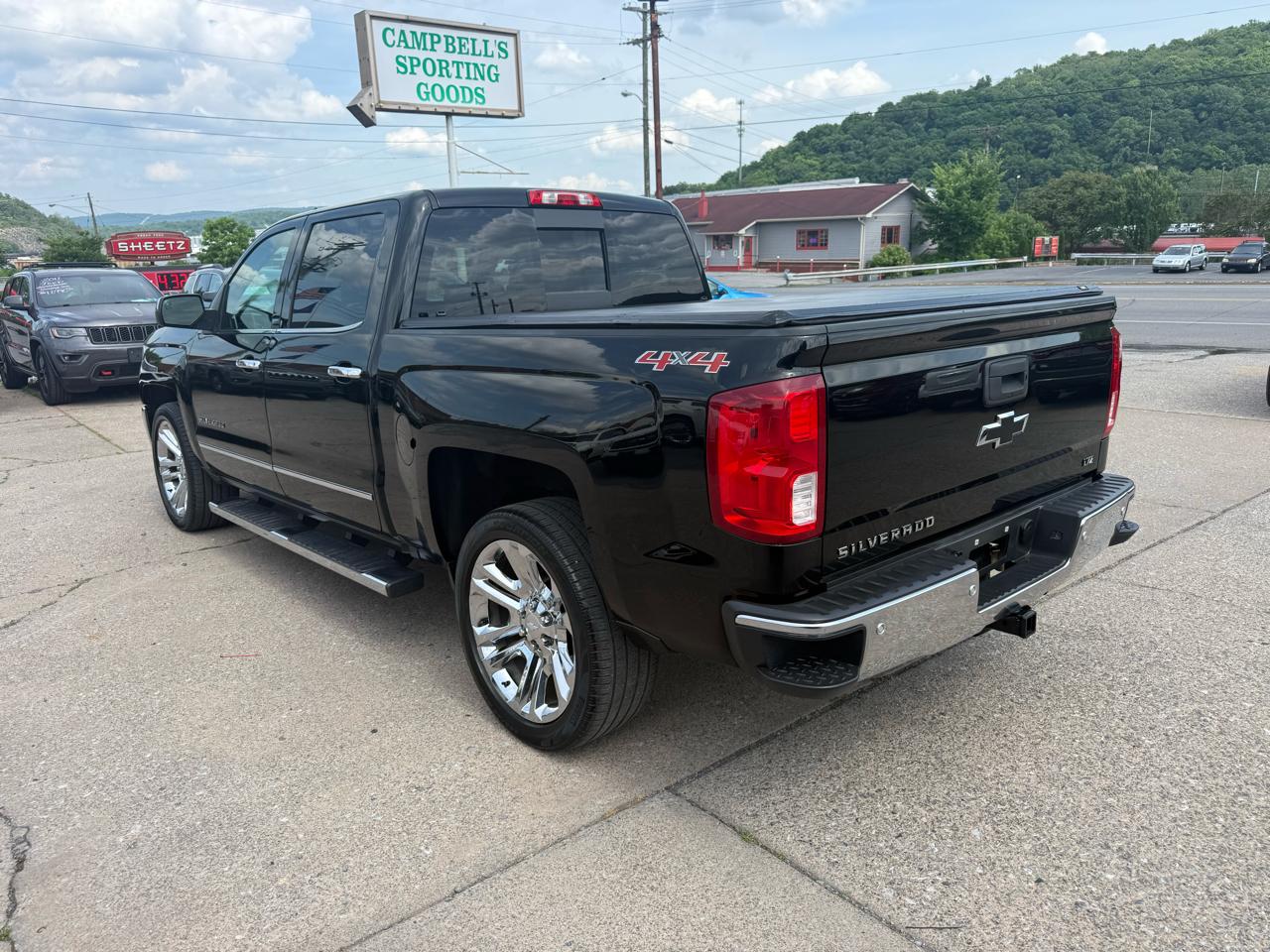 Chevrolet Silverado 1500 LTZ Crew Cab 4WD 2016