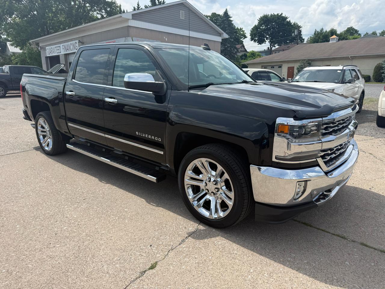 Chevrolet Silverado 1500 LTZ Crew Cab 4WD 2016