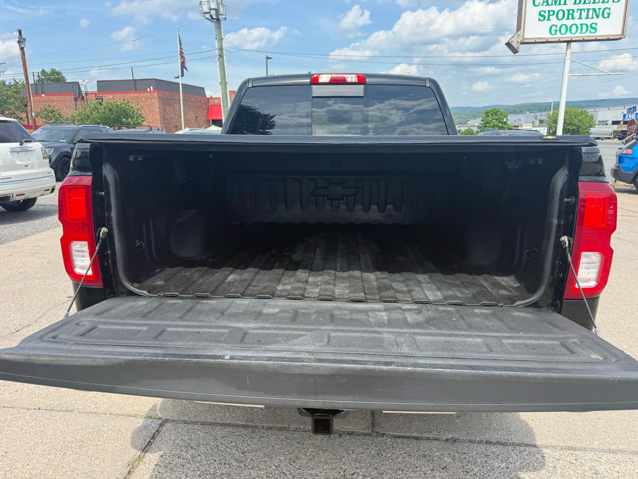 Chevrolet Silverado 1500 LTZ Crew Cab 4WD 2016