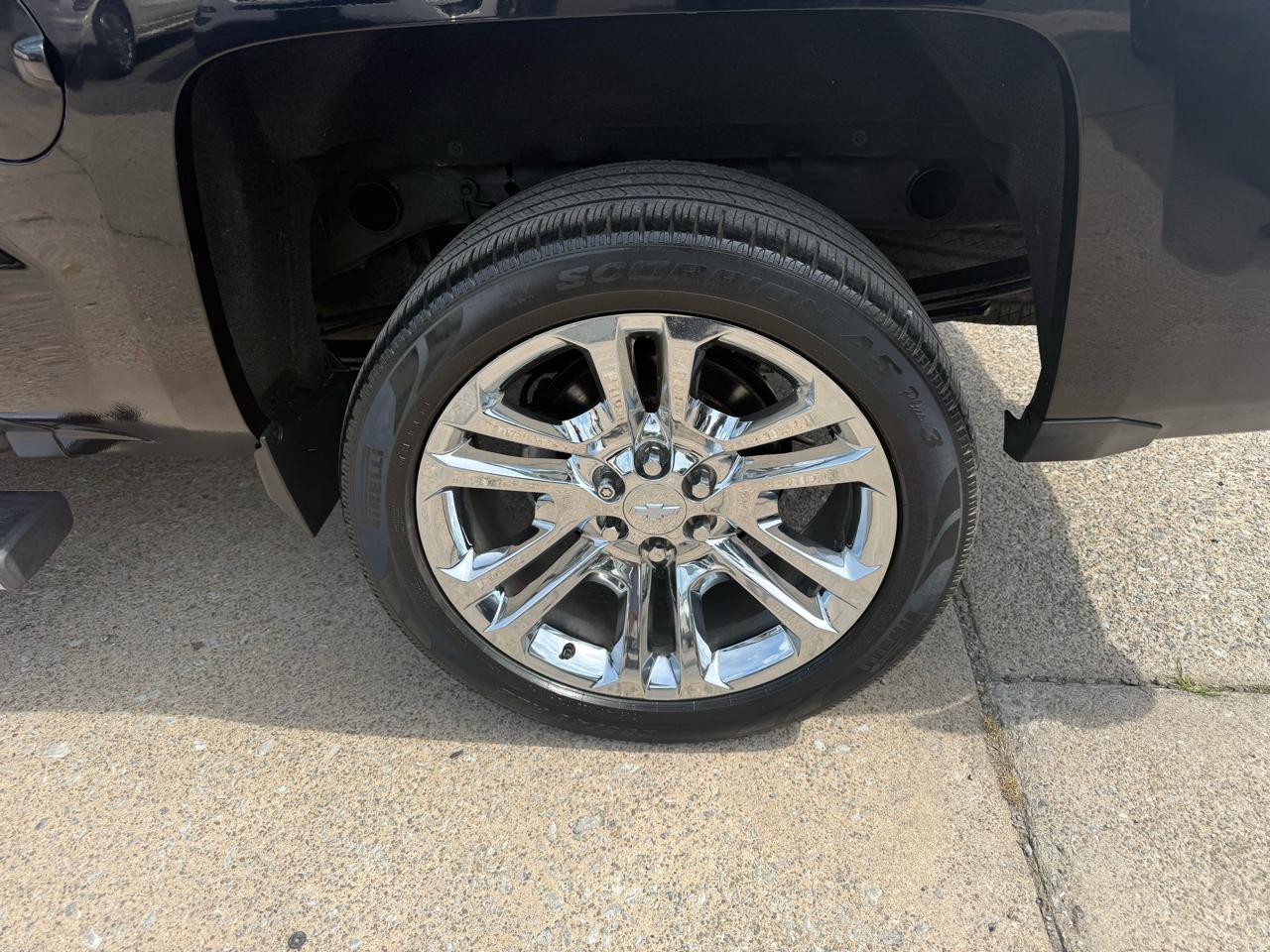Chevrolet Silverado 1500 LTZ Crew Cab 4WD 2016