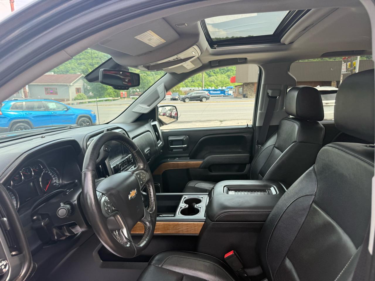 Chevrolet Silverado 1500 LTZ Crew Cab 4WD 2016