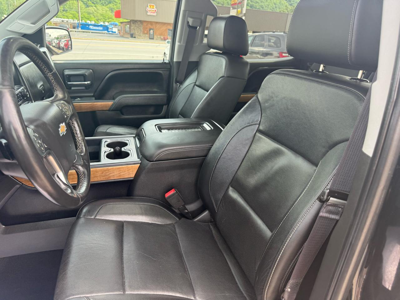 Chevrolet Silverado 1500 LTZ Crew Cab 4WD 2016