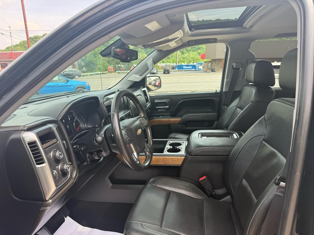 Chevrolet Silverado 1500 LTZ Crew Cab 4WD 2016