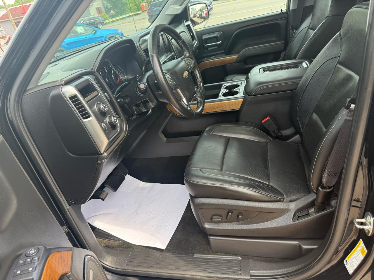 Chevrolet Silverado 1500 LTZ Crew Cab 4WD 2016