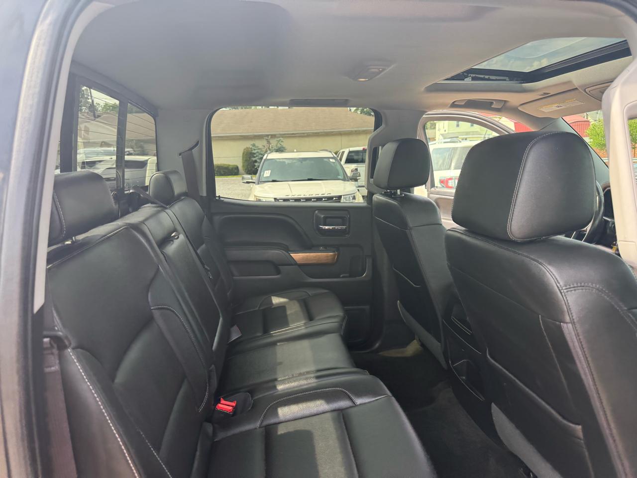 Chevrolet Silverado 1500 LTZ Crew Cab 4WD 2016