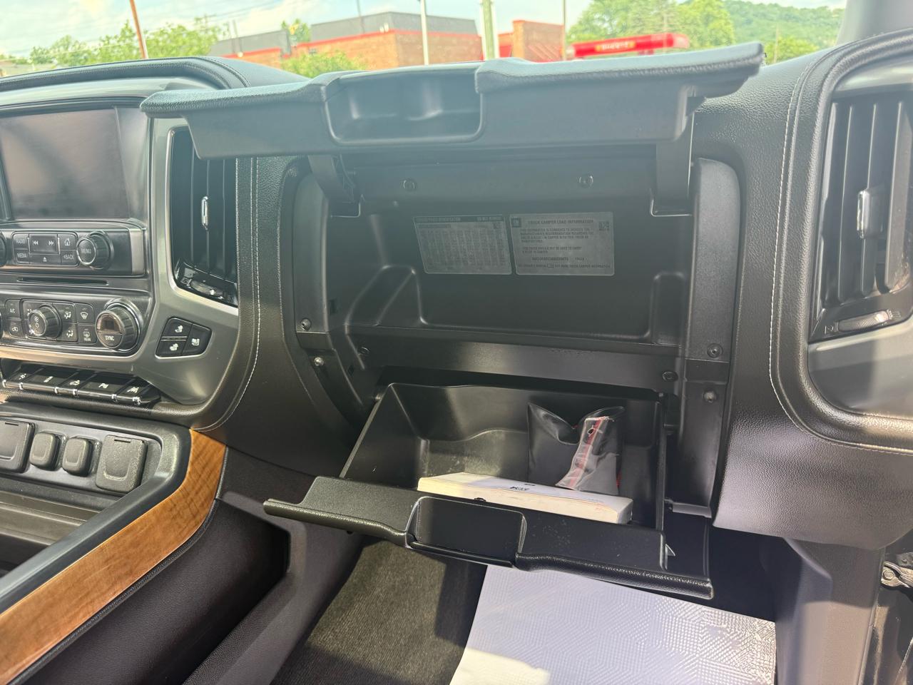 Chevrolet Silverado 1500 LTZ Crew Cab 4WD 2016
