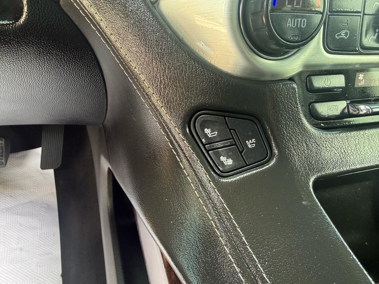 GMC Yukon XL SLT 4WD 2016