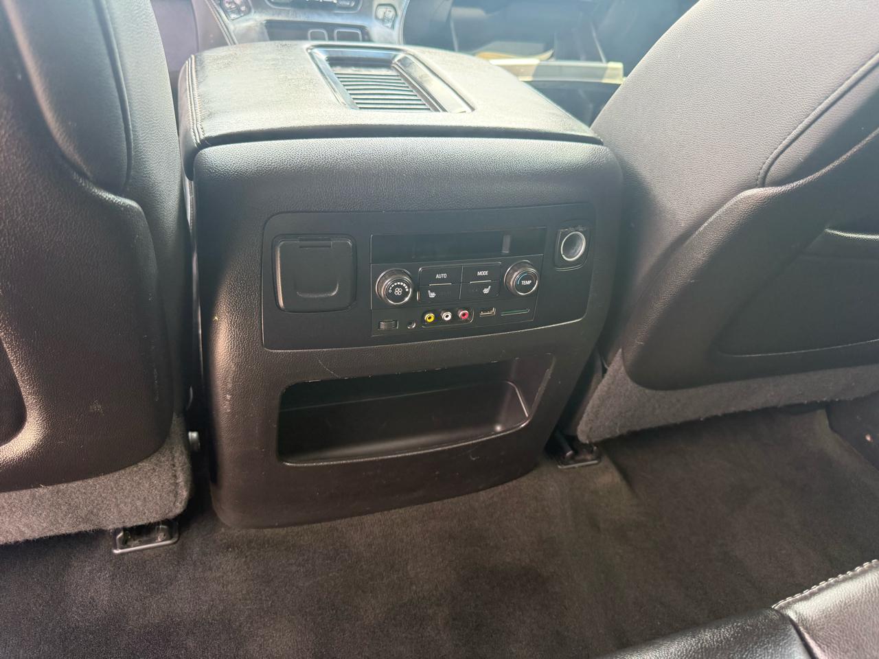 GMC Yukon XL SLT 4WD 2016