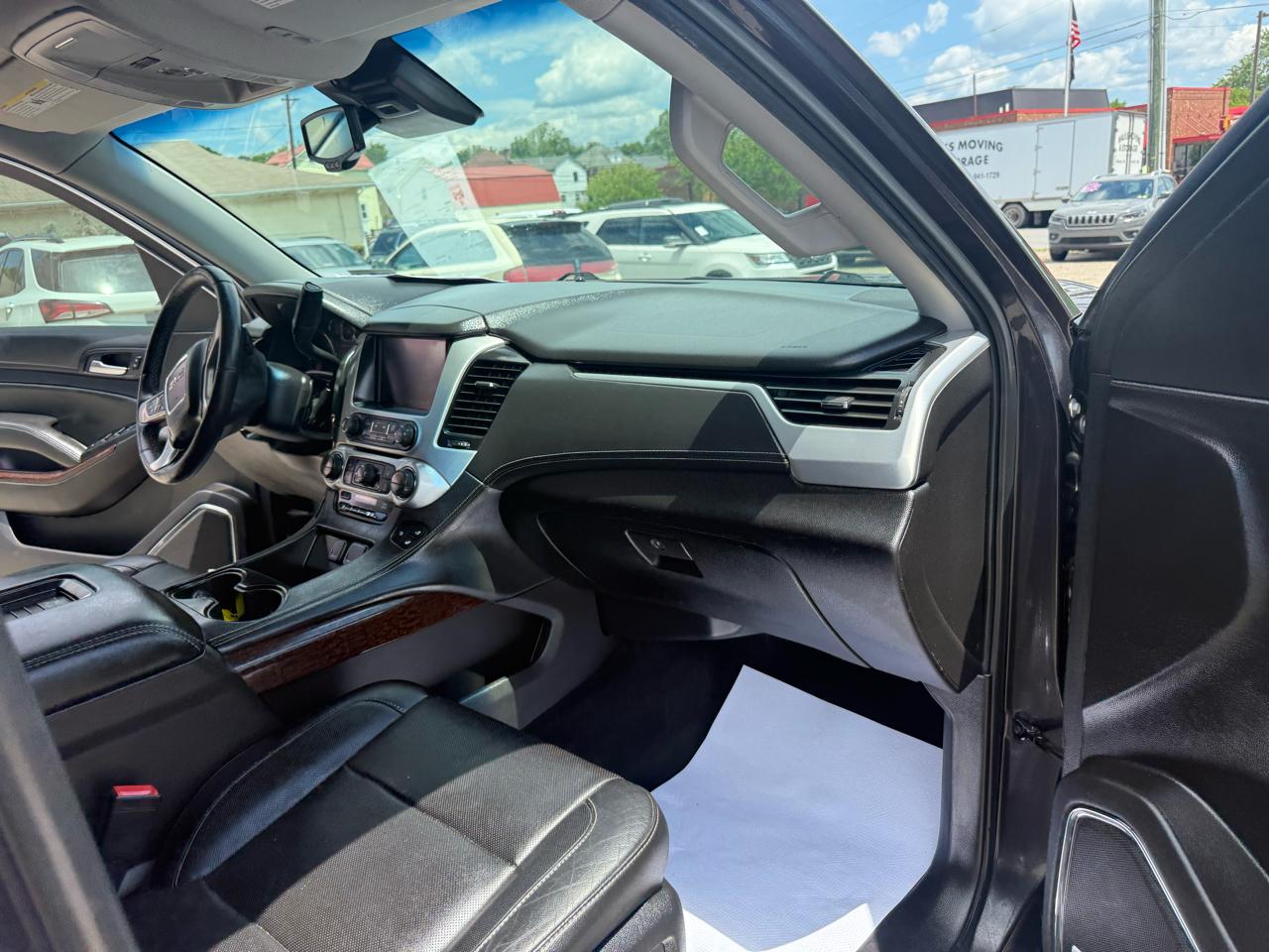 GMC Yukon XL SLT 4WD 2016