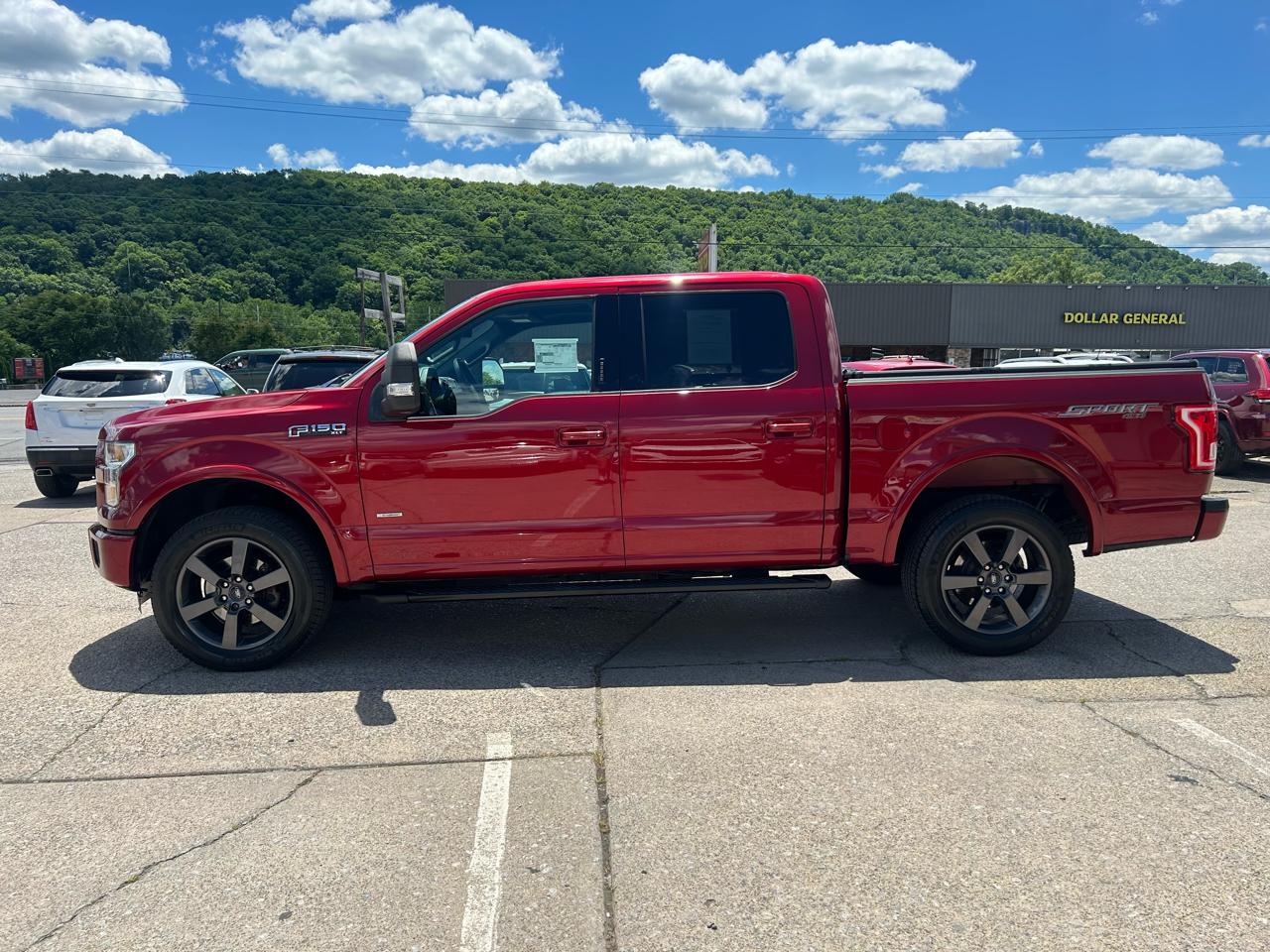 Ford F-150 XLT SuperCrew 5.5-ft. Bed 4WD 2016