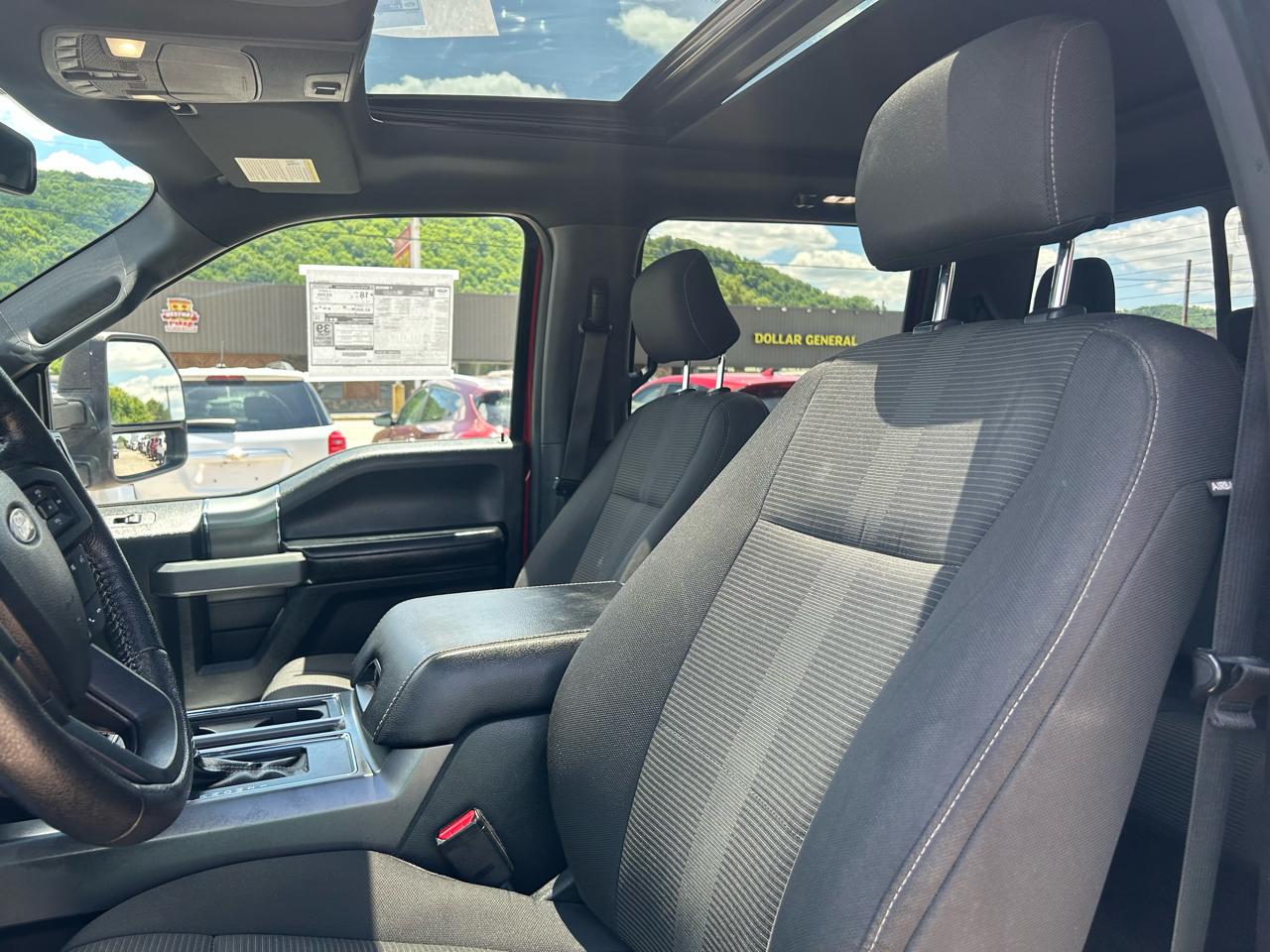 Ford F-150 XLT SuperCrew 5.5-ft. Bed 4WD 2016