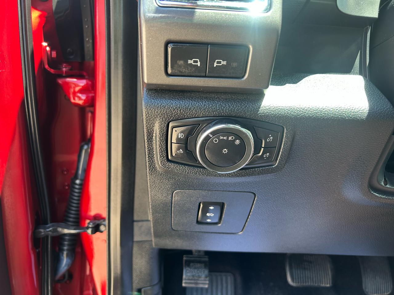Ford F-150 XLT SuperCrew 5.5-ft. Bed 4WD 2016