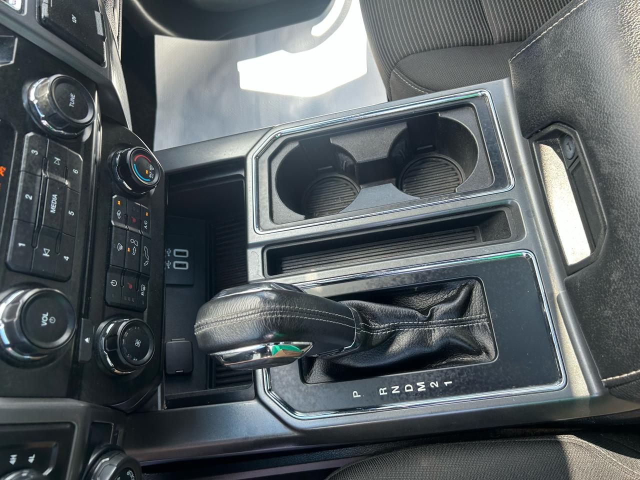 Ford F-150 XLT SuperCrew 5.5-ft. Bed 4WD 2016