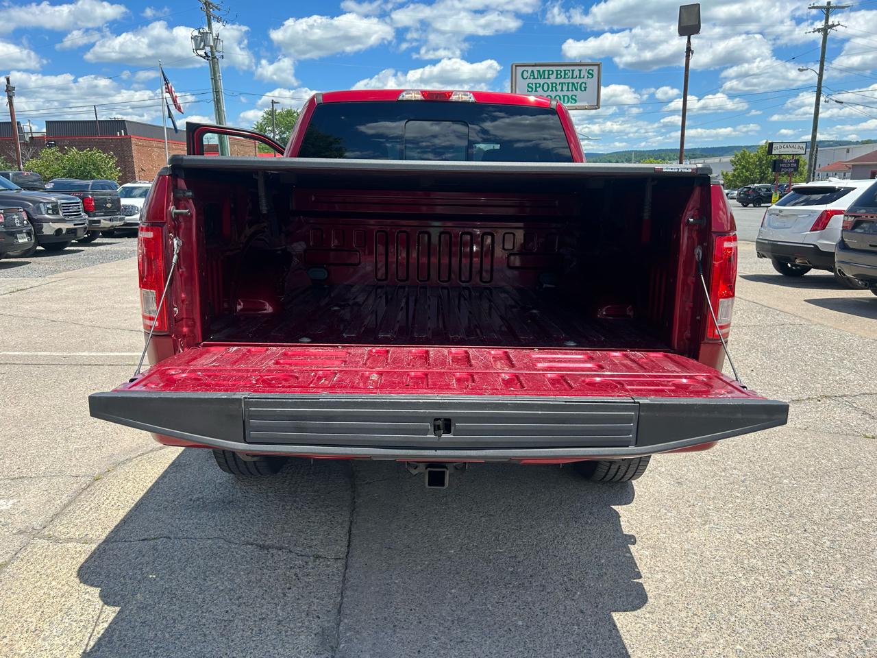 Ford F-150 XLT SuperCrew 5.5-ft. Bed 4WD 2016